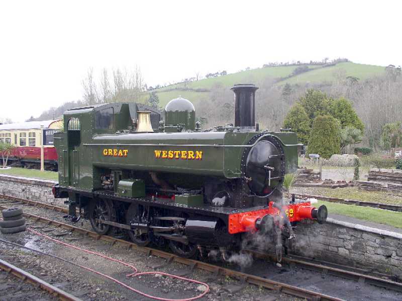 1369 in Buckfastleigh station loop