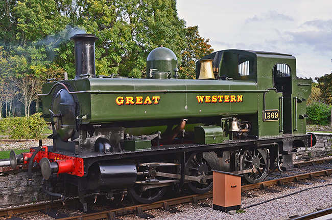 1369 rests in Buckfastleigh yard