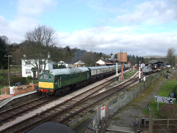 D7612 shunting Buckfastleigh