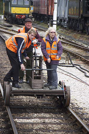 Pump-trolley to the rescue