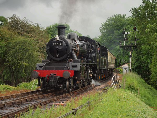 BR Std 2 78019 Buckfastleigh